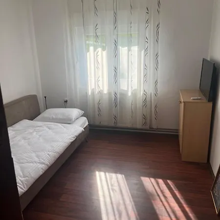 Apartment Fm
