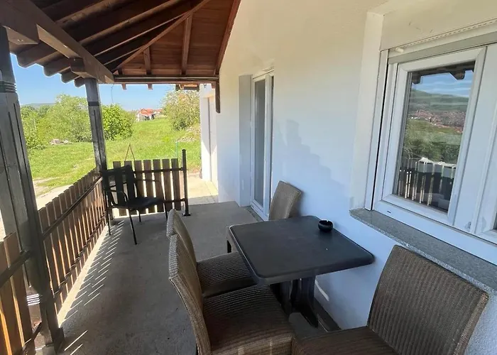 Fm Апартаменты Аранделовац